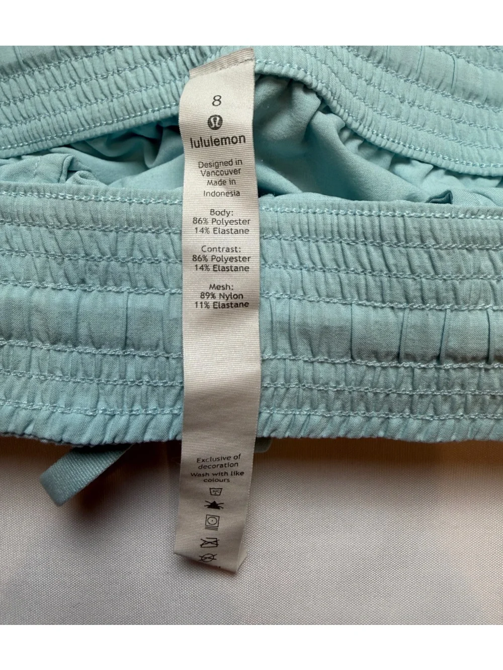 Lululemon Women’s Athletic Running Shorts Size 8 Light Aqua Back Pocket